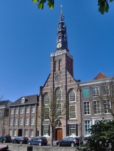 Sint Lodewijkskerk in Leiden - foto: Tubantia